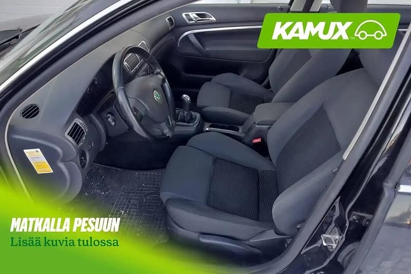 Käytetty Skoda Superb Classic 158 HP (116 kW) 2008 Musta Sedan