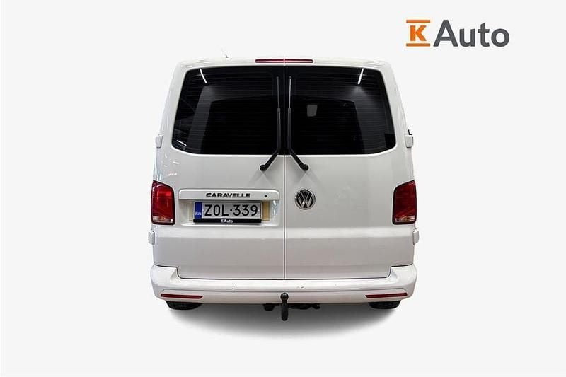 Käytetty VW Caravelle Comfortline 150 HP (110 kW) 2022 Tila-auto