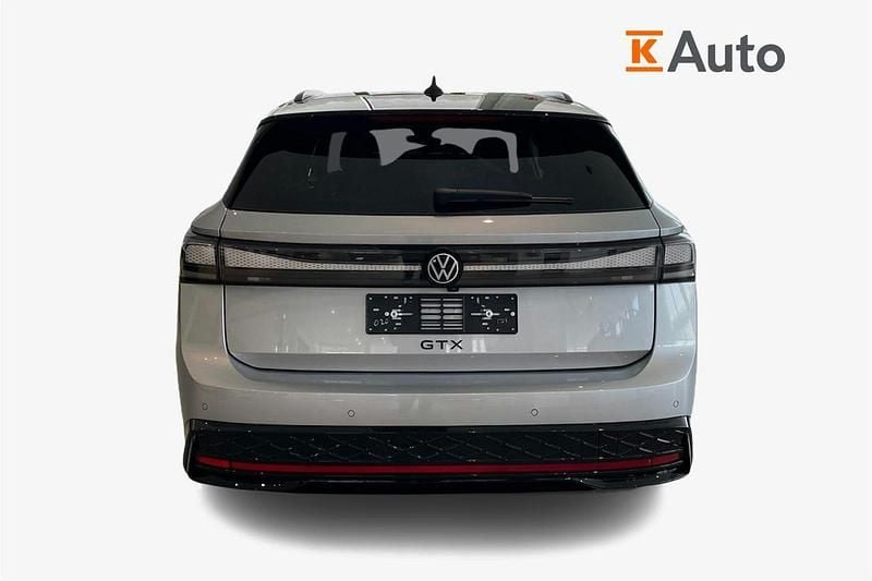 Uusi VW ID.7 GTX 246 kW (335 HP) 2026 Harmaa Farmari