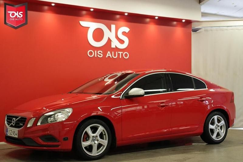 Käytetty 2011 Volvo S60 R-Design Sedan | 12 820 € (Perustarjous) - Kuva 1/4
