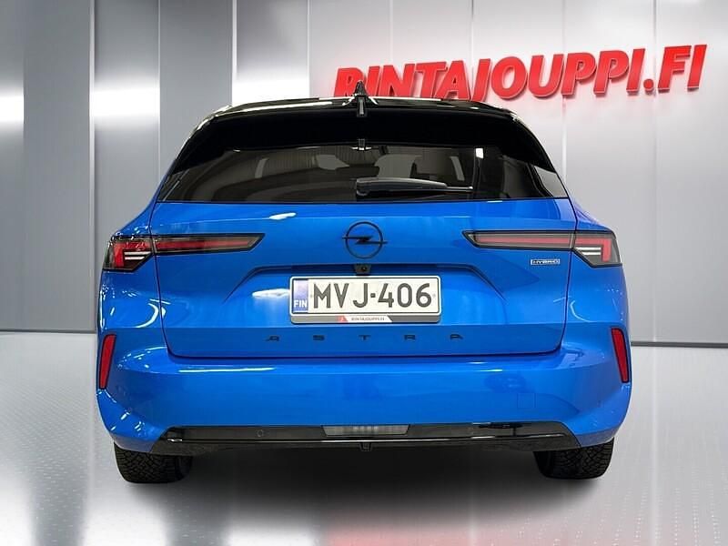 Käytetty Opel Astra 180 HP (132 kW) 2024 Sininen Farmari