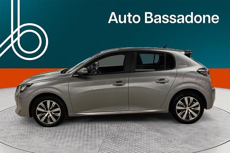 Käytetty Peugeot 208 Active 101 HP (74 kW) 2021 Viistoperä