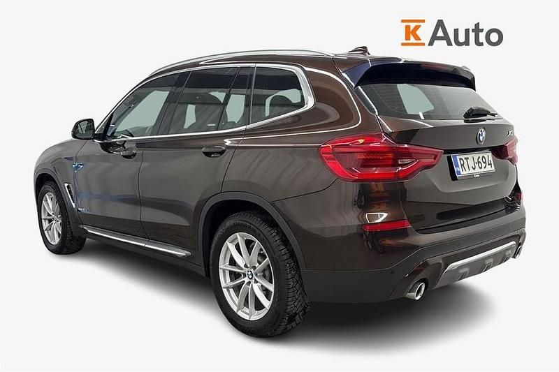 Käytetty BMW X3 Luxury Line 190 HP (139 kW) 2018 Ruskea (beige) Katumaasturi