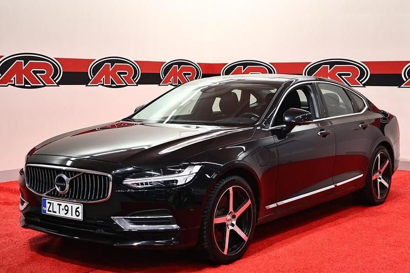 Musta Käytetty 2018 Volvo S90 Business Edition Sedan | 23 400 € (Supertarjous) - Kuva 1/4