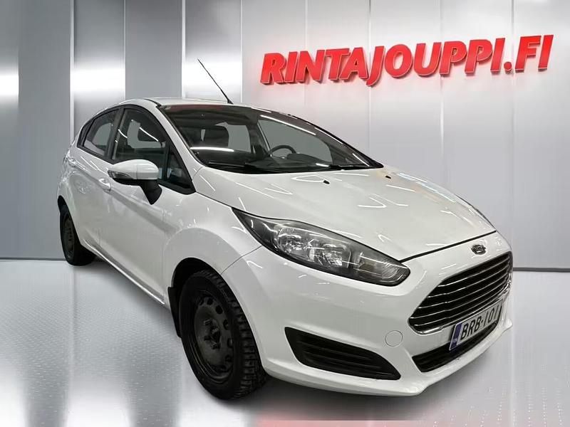 Käytetty Ford Fiesta Trend 88 HP (64 kW) 2013 Valkoinen Viistoperä