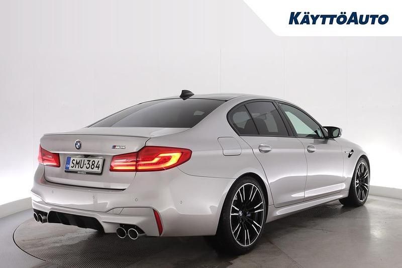 Käytetty BMW M5 Sport Line 600 HP (441 kW) 2018 Hopea Sedan