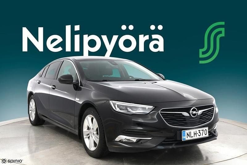 Käytetty Opel Insignia Innovation 165 HP (121 kW) 2019 Viistoperä