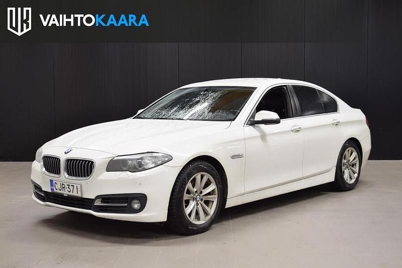 Käytetty 2015 BMW 520 Exclusive Sedan | 13 490 € (Hyvä tarjous) - Kuva 1/3