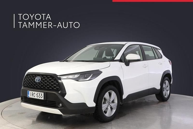 Valkoinen Käytetty 2023 Toyota Corolla Cross Active Katumaasturi | 34 880 € (Perustarjous) - Kuva 1/3