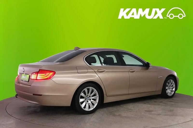 Käytetty BMW 530 245 HP (180 kW) 2010 Sedan