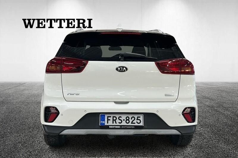 Käytetty Kia Niro Premium 105 HP (77 kW) 2020 Katumaasturi