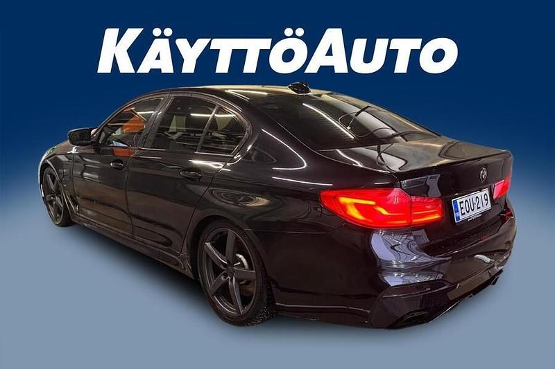 Käytetty BMW 530e iPerformance 252 HP (185 kW) 2018 Musta Sedan