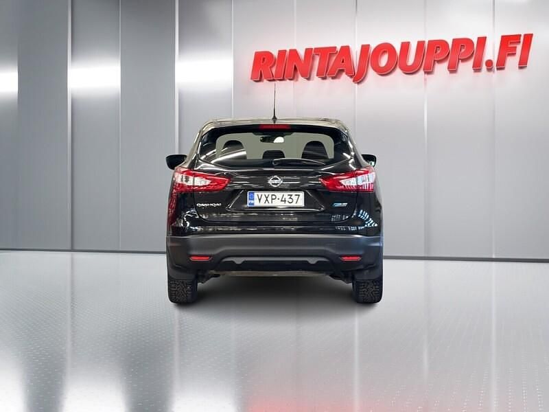 Käytetty Nissan Qashqai Acenta 110 HP (80 kW) 2015 Katumaasturi