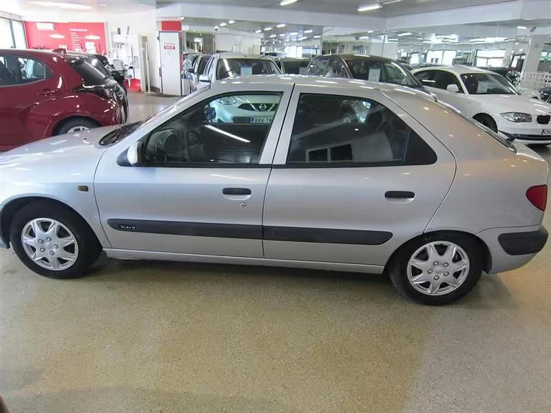 Käytetty Citroën Xsara 122 HP (89 kW) 1998 Harmaa Viistoperä