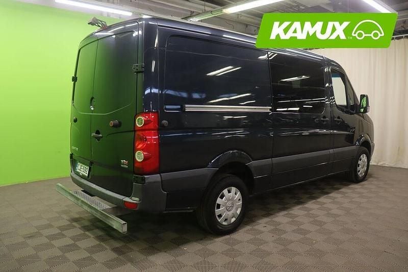 Käytetty VW Crafter Pro 163 HP (119 kW) 2014 Musta Van