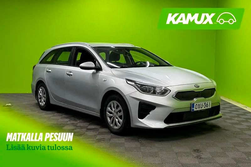 Käytetty Kia Ceed Sportswagon LX 120 HP (88 kW) 2019 Hopea / harmaa Farmari