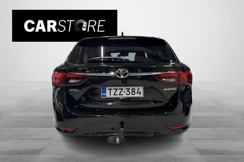 Käytetty Toyota Avensis Active 112 HP (82 kW) 2016 Farmari