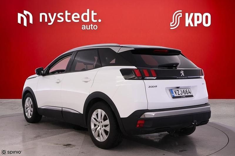 Käytetty Peugeot 3008 Allure 131 HP (96 kW) 2017 Katumaasturi