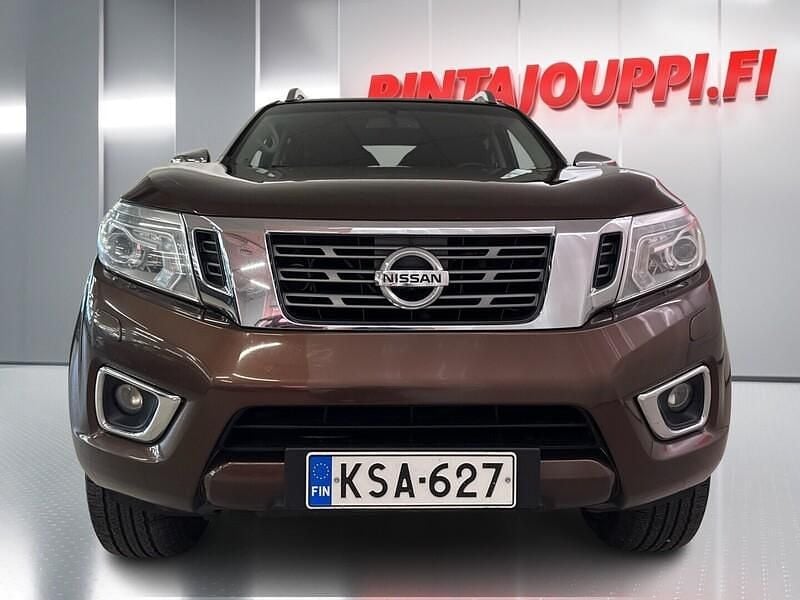 Käytetty Nissan Navara 360º 190 HP (139 kW) 2016 Nouto