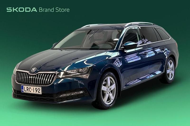 Käytetty Skoda Superb Ambition 150 HP (110 kW) 2022 Farmari