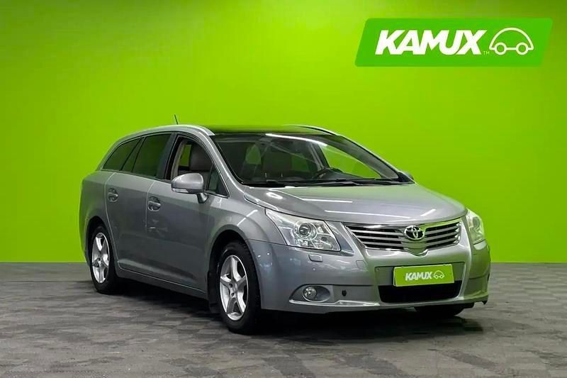 Käytetty Toyota Avensis 152 HP (111 kW) 2009 Hopea / harmaa Farmari
