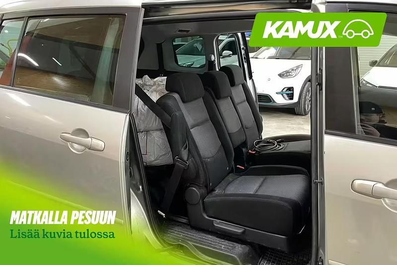 Käytetty Mazda MPV 2007 Tila-auto