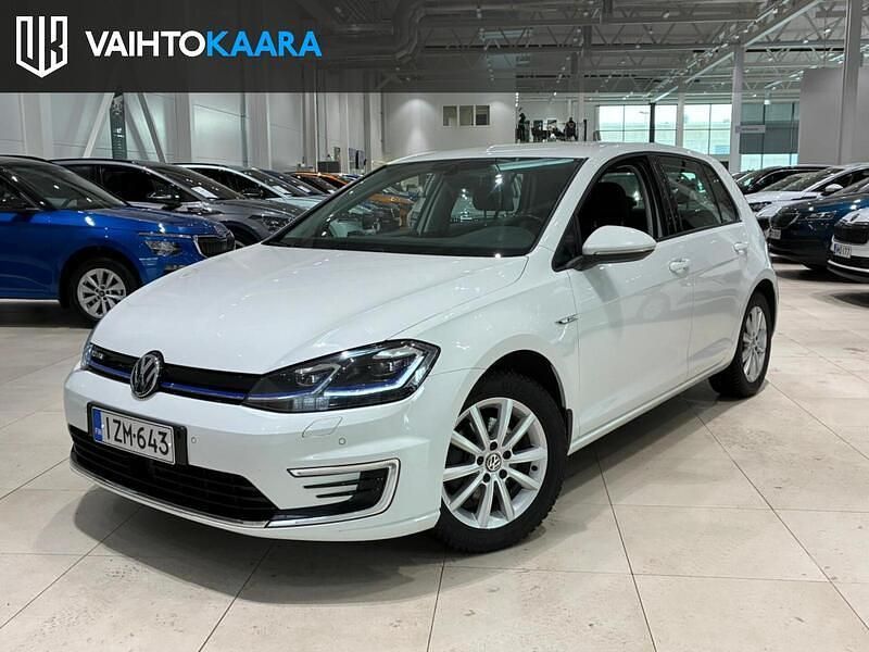 Käytetty 2020 VW e-Golf Viistoperä | 12 999 € (Perustarjous) - Kuva 1/3