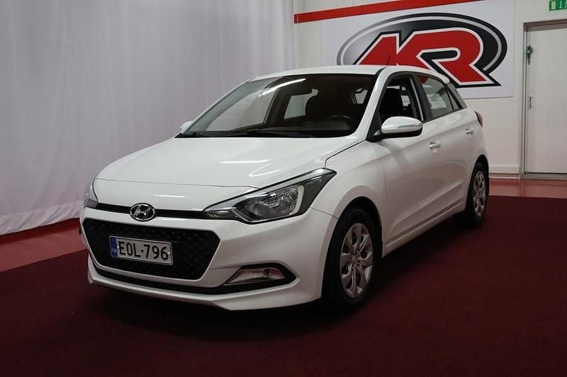 Käytetty Hyundai i20 Classic 75 HP (55 kW) 2016 Viistoperä
