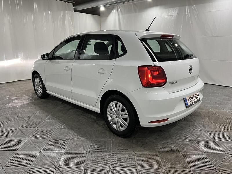 Käytetty VW Polo Trendline 75 HP (55 kW) 2017 Viistoperä