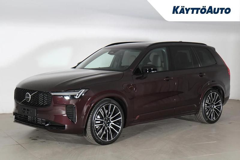 Käytetty Volvo XC90 Performance 455 HP (334 kW) 2026 Mulberry red Katumaasturi