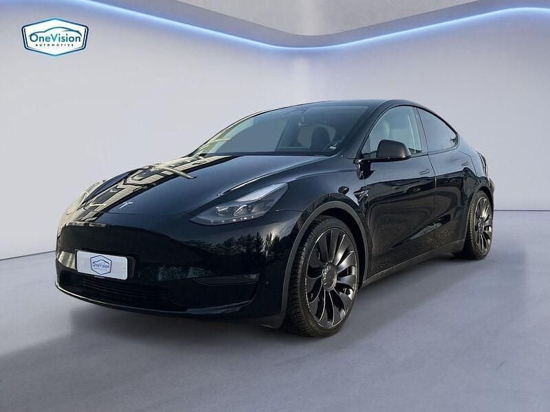 Käytetty 2023 Tesla Model Y Performance Katumaasturi | 36 990 € (Perustarjous) - Kuva 1/4
