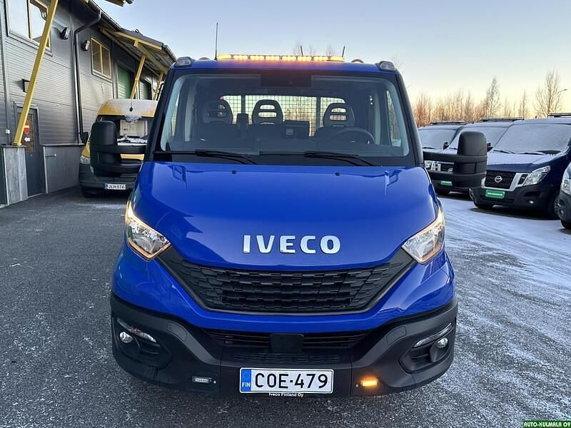 Käytetty Iveco Daily 136 HP (100 kW) 2020 Sininen Van