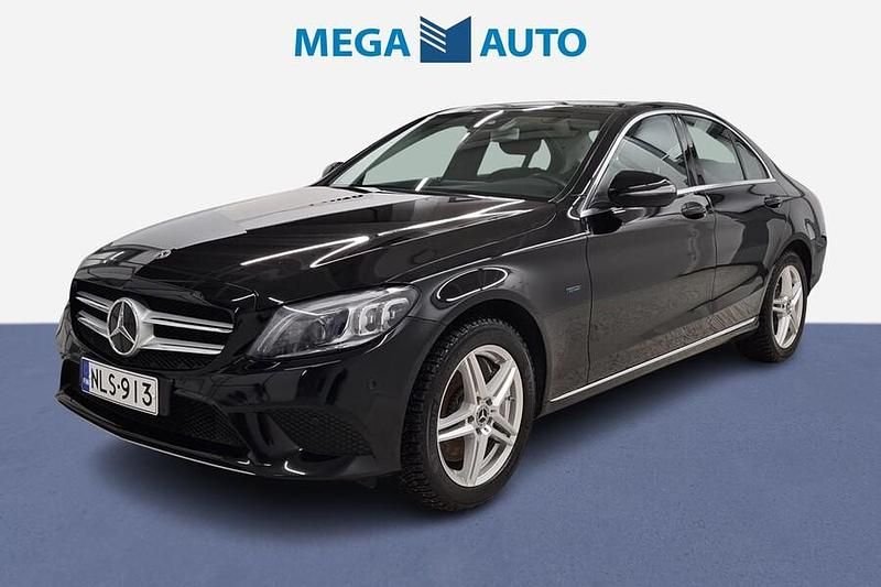 Musta Käytetty 2020 Mercedes C300e Avantgarde Edition Sedan | 27 590 € (Perustarjous) - Kuva 1/4