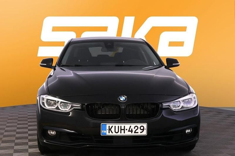 Käytetty BMW 330e 184 HP (135 kW) 2017 Sedan