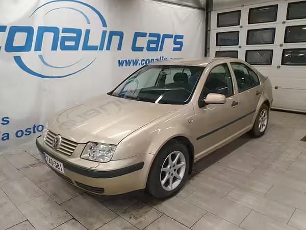 Sininen Käytetty 2000 Ford Focus Ghia Farmari | 2 000 € - Kuva 1/4