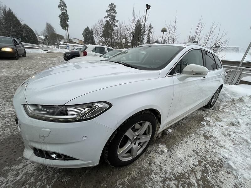Käytetty Ford Mondeo Business Edition 116 HP (85 kW) 2015 Farmari