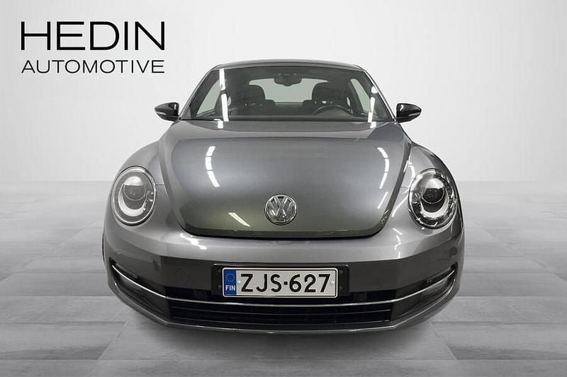 Käytetty VW Beetle Sportline 200 HP (147 kW) 2012 Harmaa Viistoperä