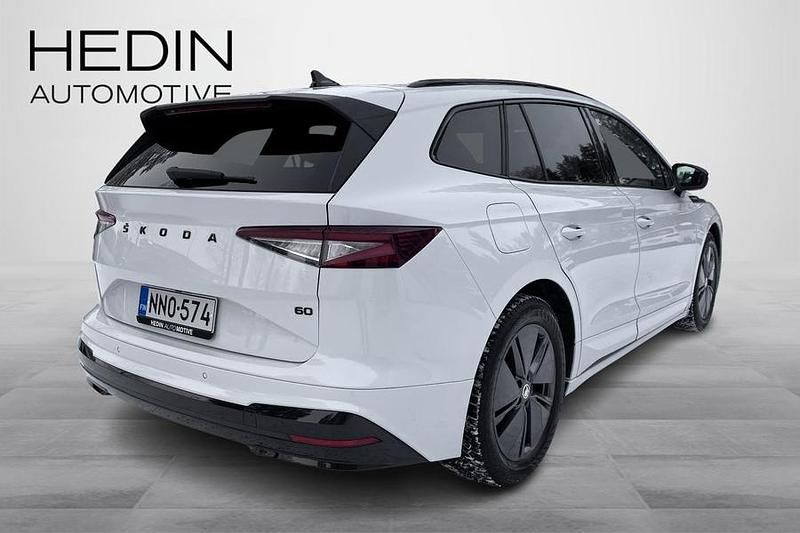 Käytetty Skoda Enyaq iV SportLine 132 kW (180 HP) 2021 Valkoinen Katumaasturi