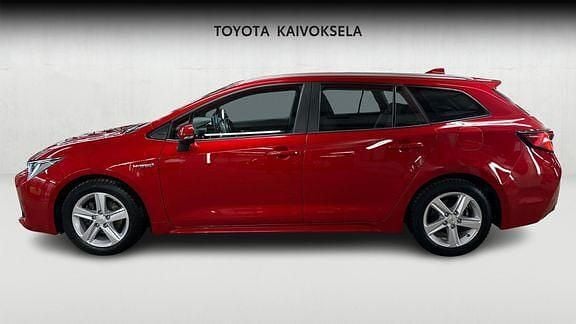 Käytetty Toyota Corolla Active 122 HP (89 kW) 2020 Punainen Farmari