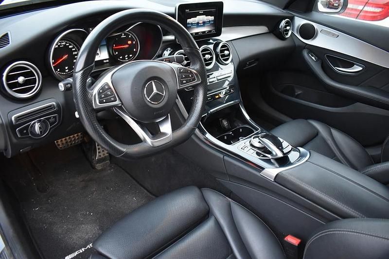 Käytetty Mercedes C220 Business 170 HP (125 kW) 2018 Sedan
