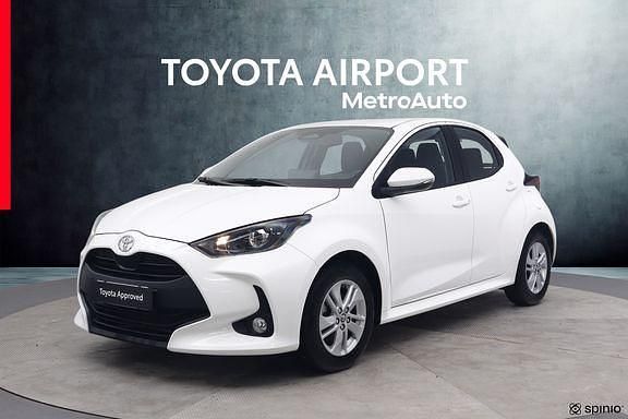 Valkoinen Käytetty 2024 Toyota Yaris Viistoperä | 20 890 € (Perustarjous) - Kuva 1/4