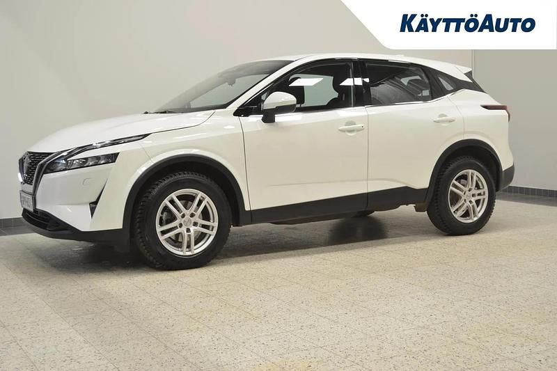 Käytetty Nissan Qashqai Acenta 158 HP (116 kW) 2024 Valkoinen Katumaasturi
