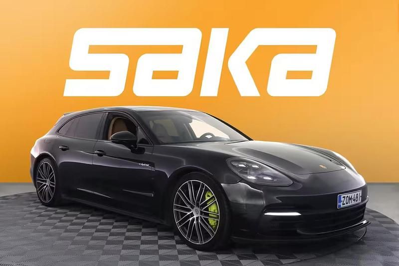 Käytetty 2018 Porsche Panamera Sport Turismo Farmari | 43 400 € - Kuva 1/4