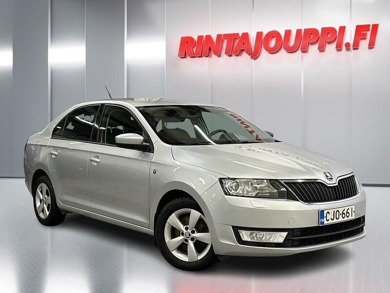 Käytetty Skoda Rapid Elegance 122 HP (89 kW) 2015 Hopea Viistoperä