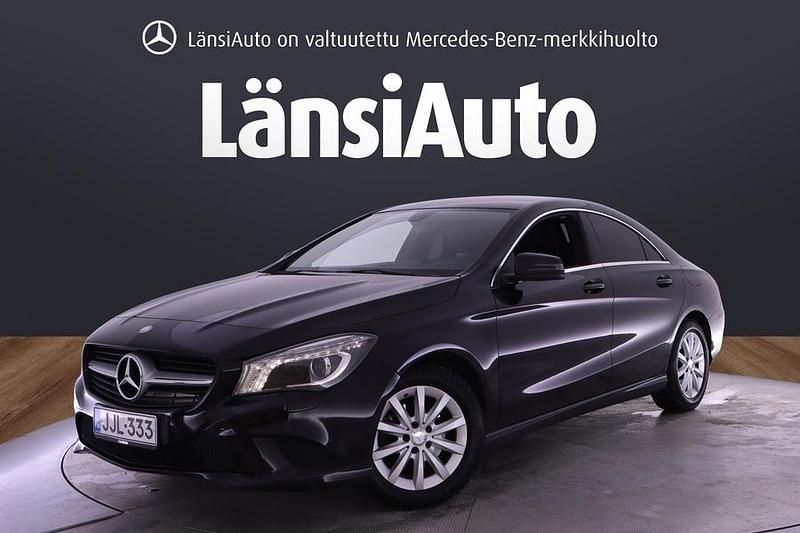 Käytetty Mercedes CLA180 Business 122 HP (89 kW) 2014 Sedan