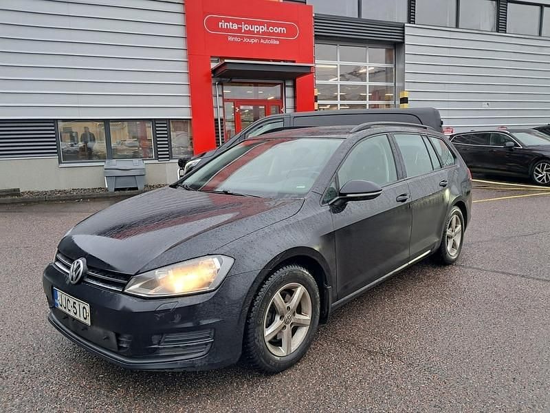 Käytetty 2014 VW Golf VII Comfortline Farmari | 9 990 € (Perustarjous) - Kuva 1/3