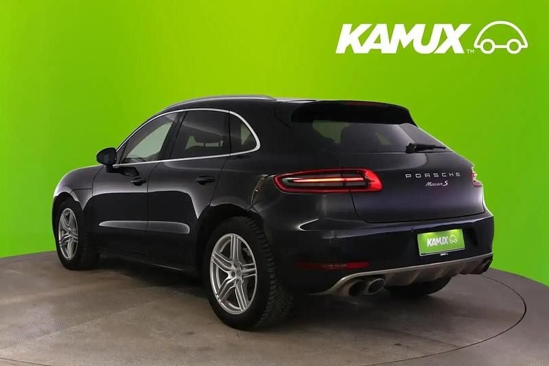 Käytetty Porsche Macan S 340 HP (250 kW) 2015 Musta Katumaasturi