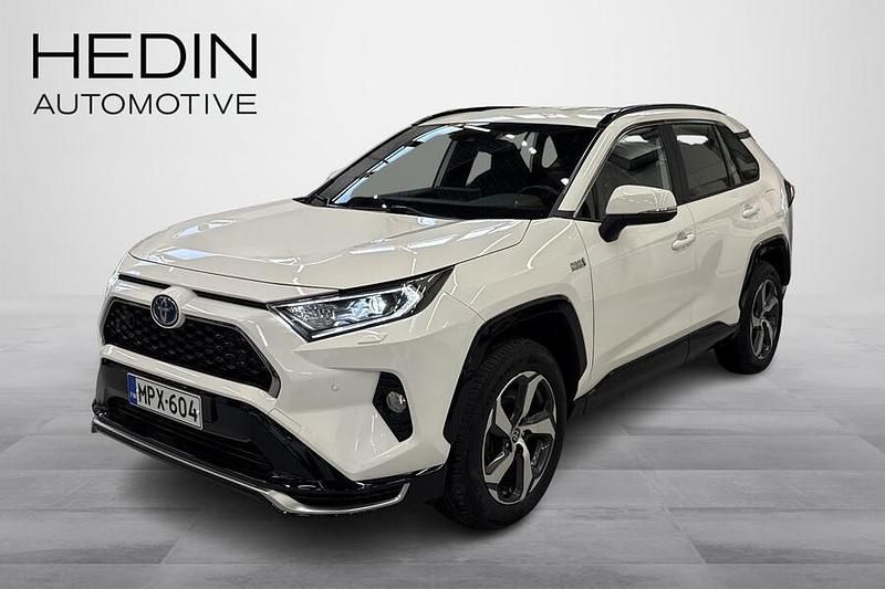 Valkoinen Käytetty 2021 Toyota RAV4 Hybrid Active Katumaasturi | 32 490 € (Supertarjous) - Kuva 1/4