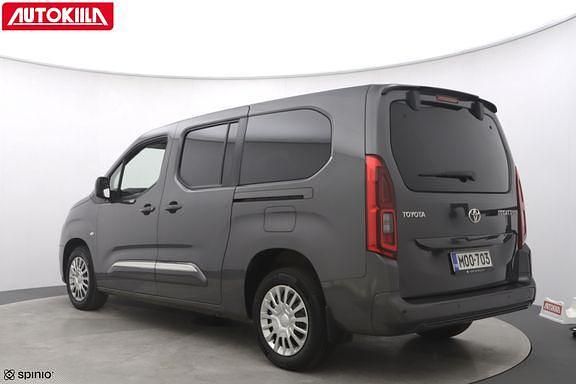Käytetty Toyota Proace Verso Active 129 HP (94 kW) 2022 Harmaa Farmari