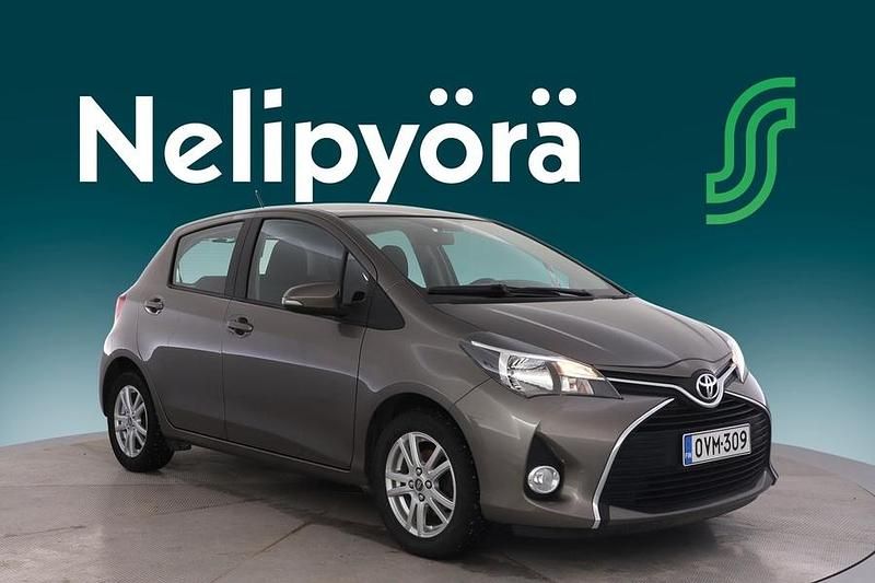 Käytetty Toyota Yaris Multidrive S 99 HP (72 kW) 2017 Viistoperä
